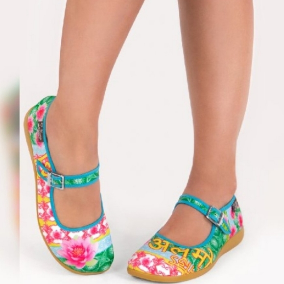 Hot Chocolate Design Chocolaticas Shanthi Womens Mary Jane Flat Hot Chocolate Design Chocolaticas Shanthi Womens Mary Jane Flat